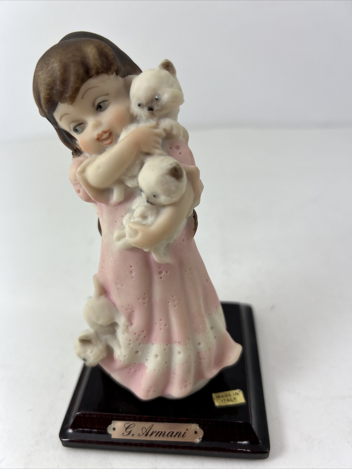 ORIGINAL FLORENCE GIUSEPPE ARMANI FIGURINE Girl With Kittens 5 X 3x 3”