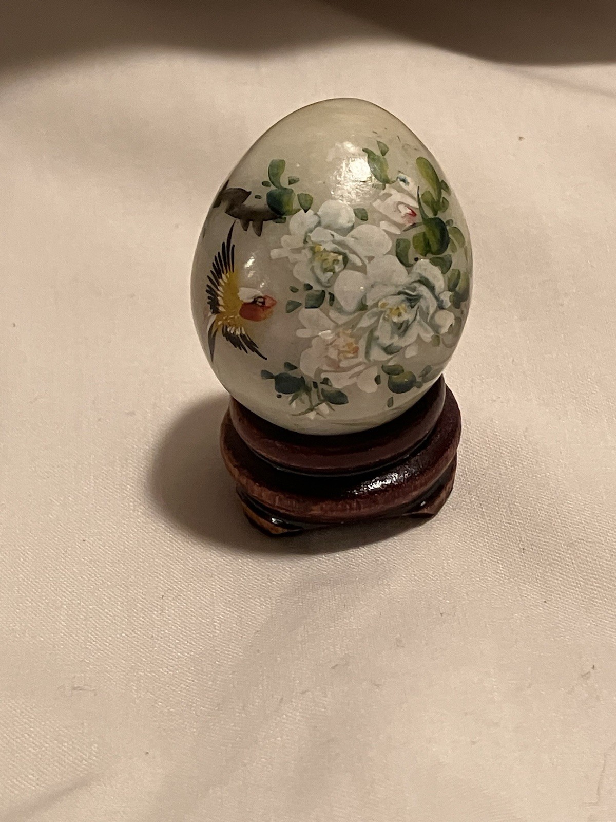 Hand Painted Vintage Collector Egg Bird Floral Motif Wood Stand 2.5″ Folk Art
