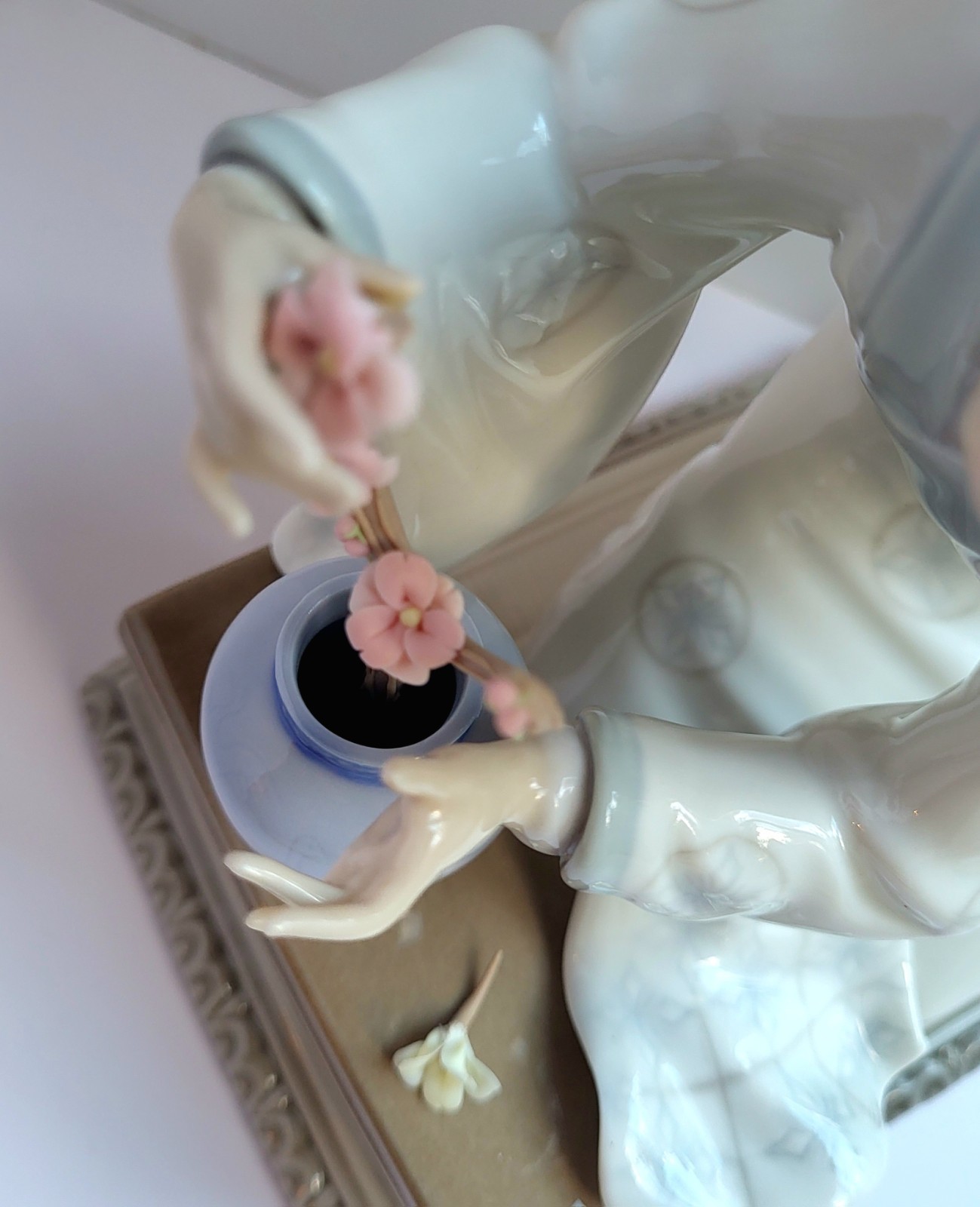 Lladro Japanese Geisha FLOWER ARRANGER #4840 Glossy Finish Great Condition