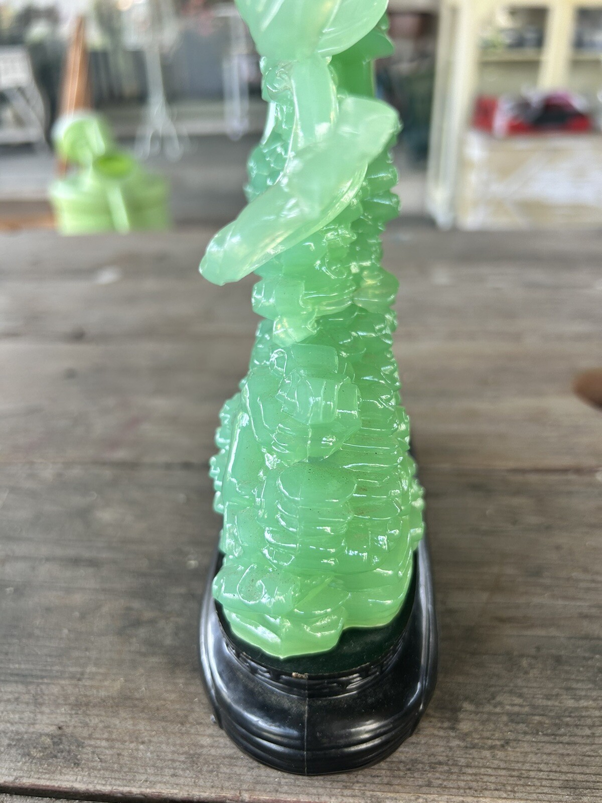 Vintage Faux Jade Geisha Asian Women -Resin Figurine Made In Hong Kong 12.5 In