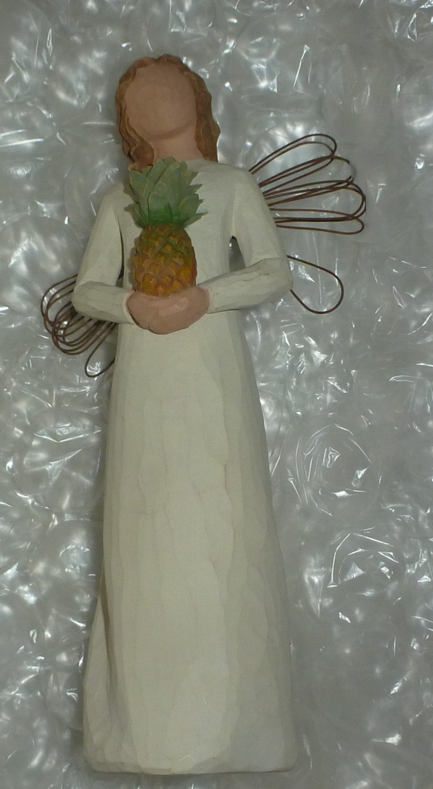 Willow tree figurine welcoming angel