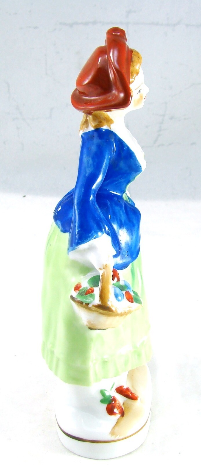 Unknown Maker Occupied Japan COLONIAL LADY WITH A BASKET Figurine READ
