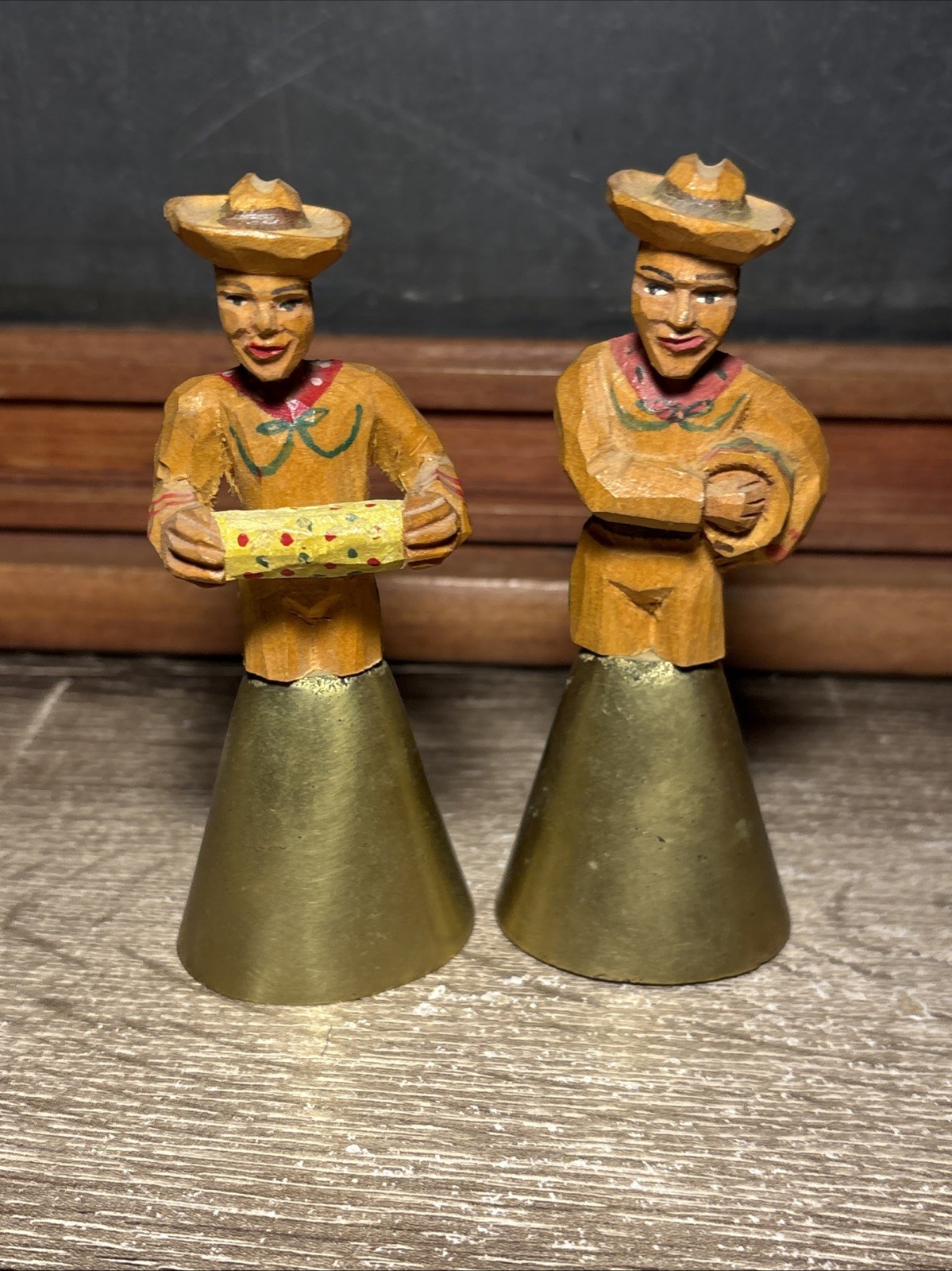 Vintage Brazil São Paulo Carved Painted Wooden Figure Metal Bell Folk Art Set D1