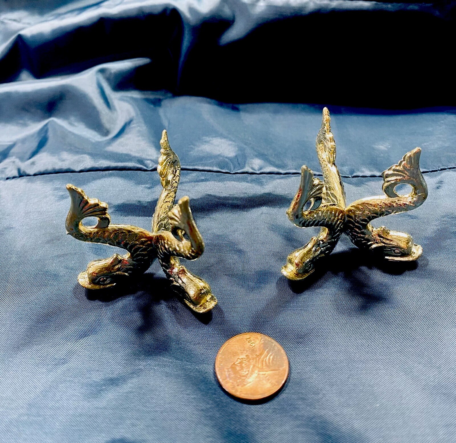 Vintage 3 Fish Shaped Legs Plastic Egg Stand Goldtone – Set of 2
