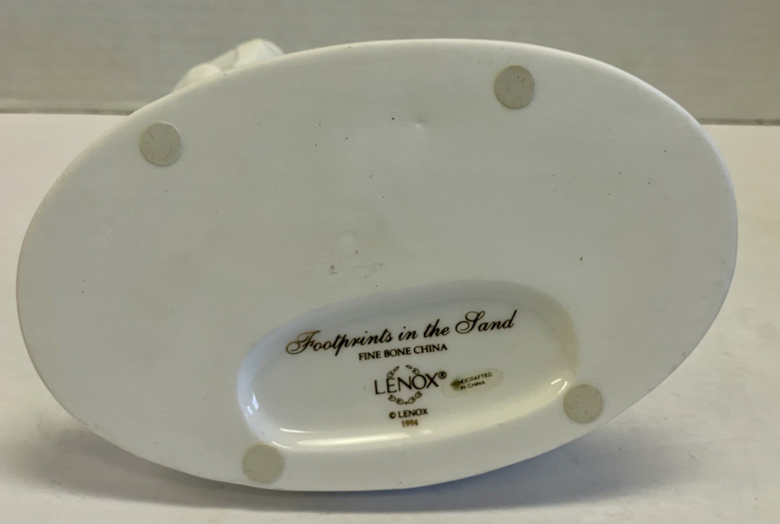 Vintage Lenox “Footprints In The Sand” Jesus Figurine W child on Stand 10-1/2″