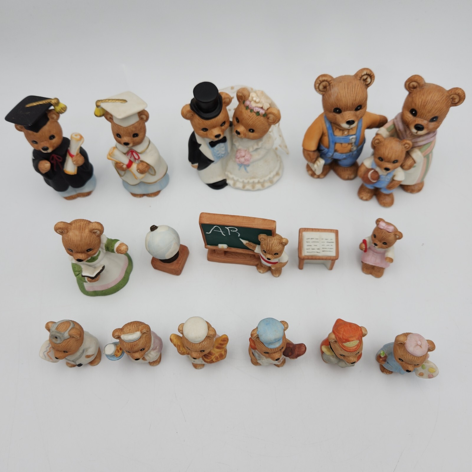 Homco Porcelain Teddy Bear Figurines 16 Piece Lot Of 5 Daily Life Theme Sets