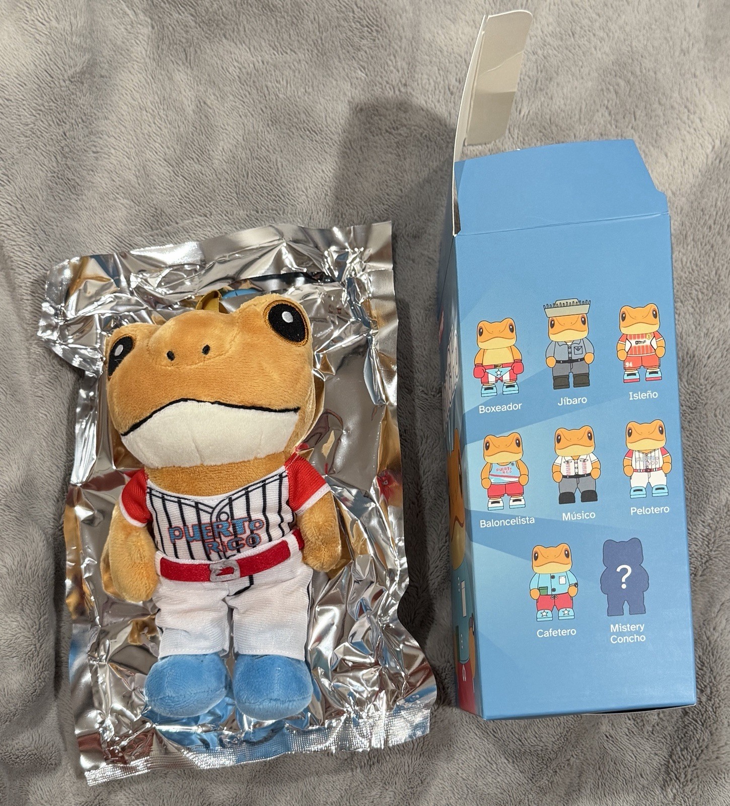 Bad Bunny Merch, El Sapo Concho Plush Keychain DTMF ‘Pelotero’ Style