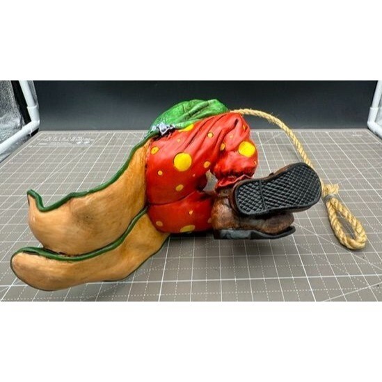 1997 Large Resin Happy Clown Green Coat Climbing Rope Signed