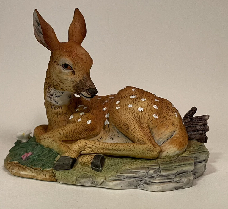 Andrea by Sadek Made in Japan Porcelain Fawn of White Tail Deer #5806 Vintage