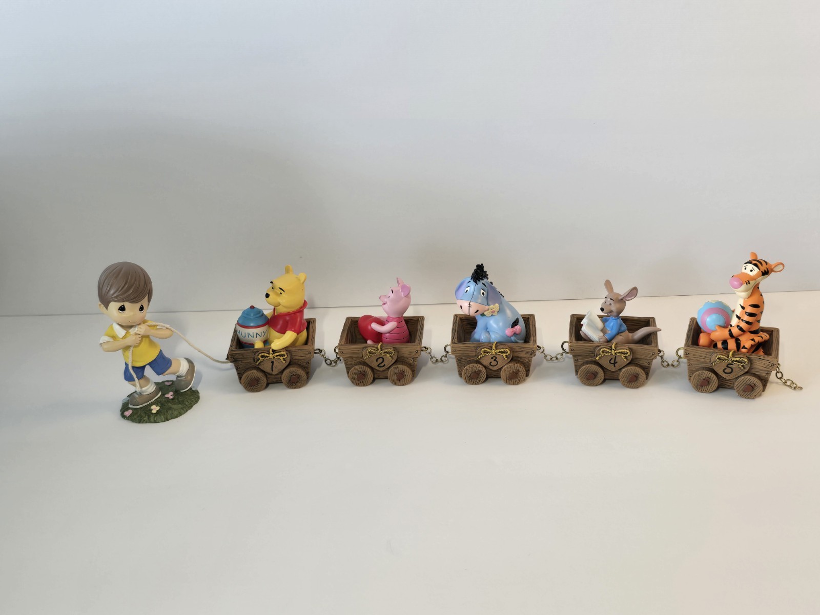 Precious Moments Winnie the Pooh Birthday Train Car Age 1 2 3 4 5 Eeyore Tigger