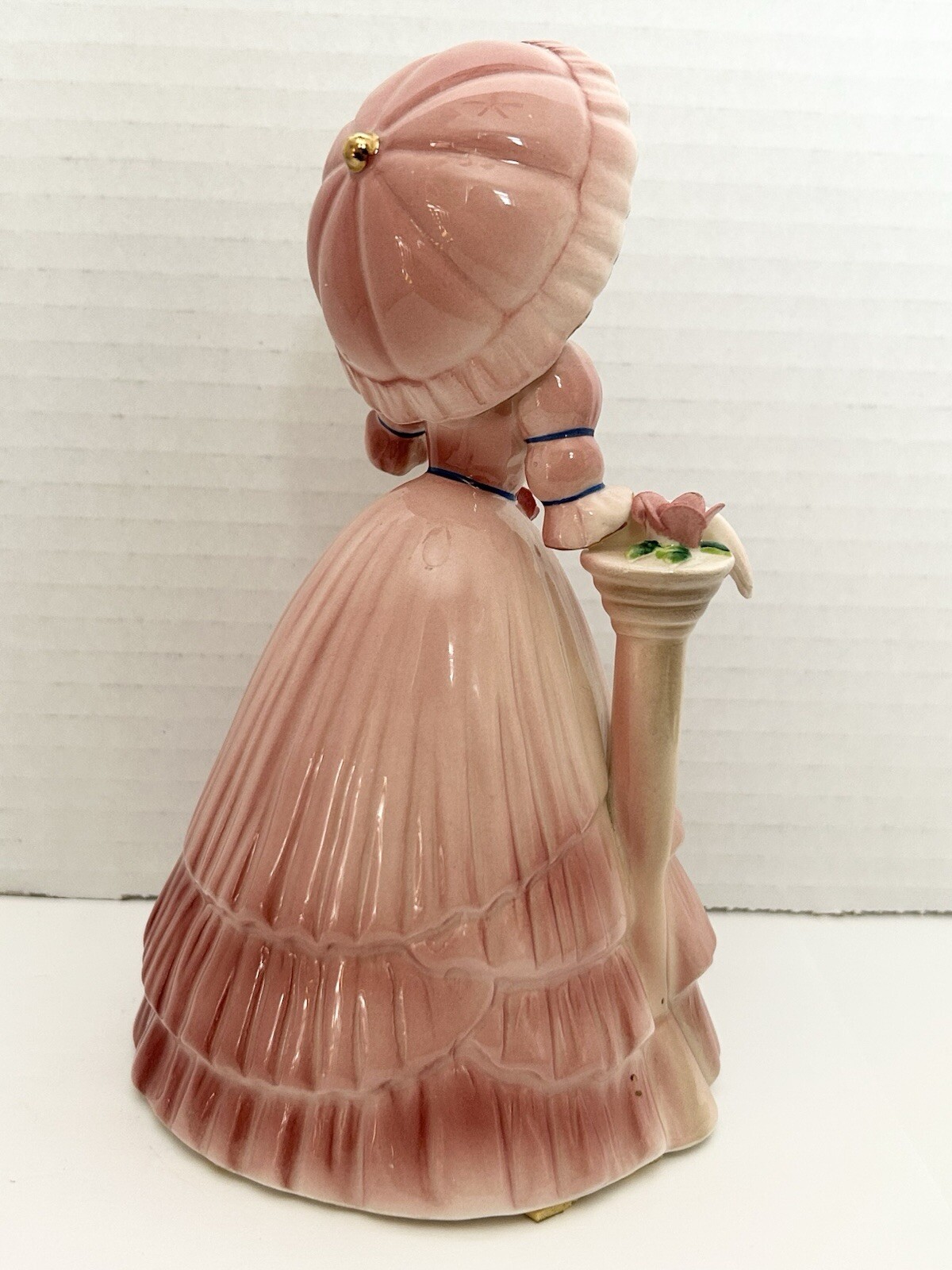 Josef Originals Gibson Girl Melanie w/ Parasol Umbrella Figurine Pink Dress
