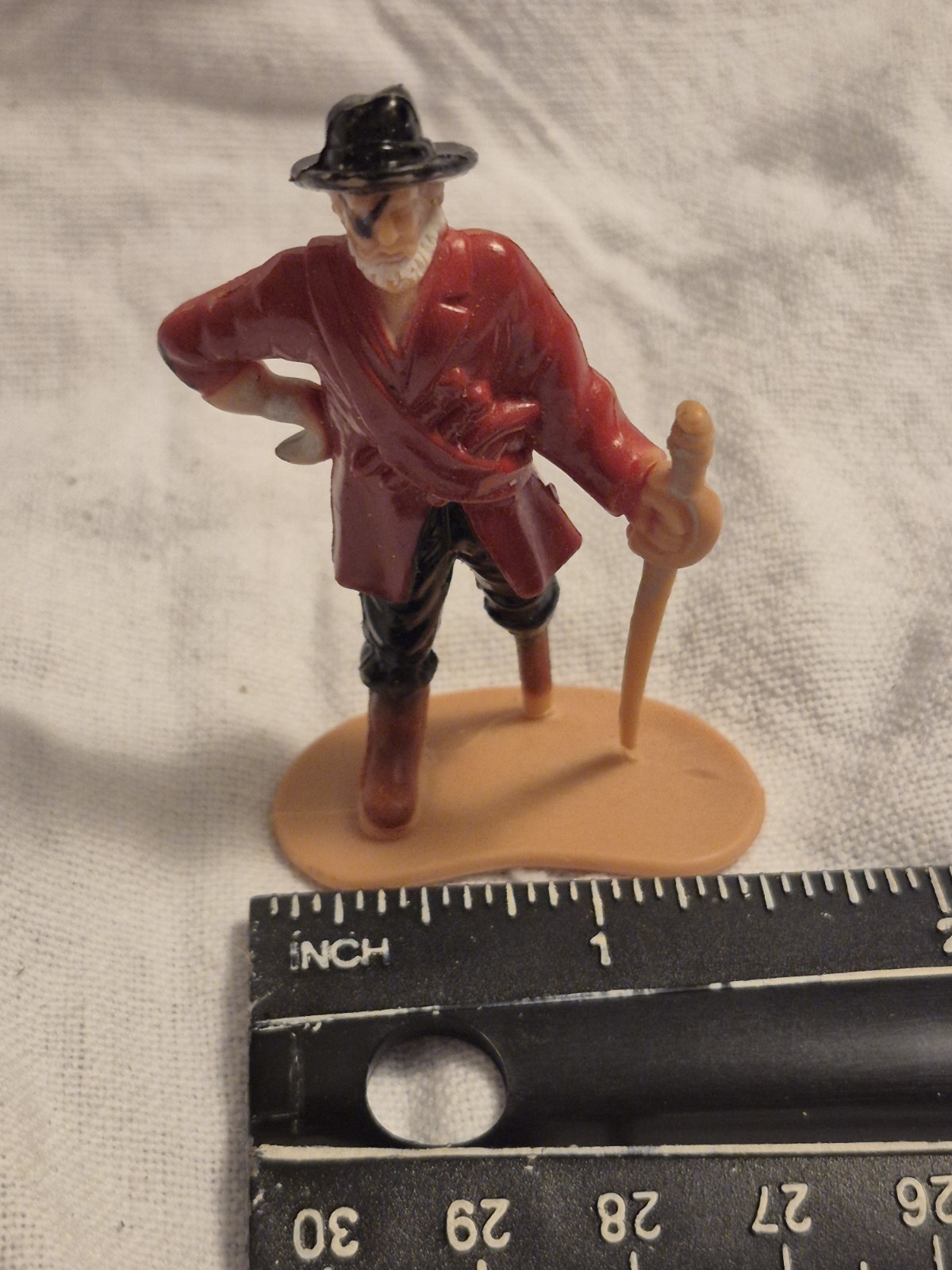 Pirate Figurine Plastic Miniature 3D Effect Red/Black/Beige/Brown 3 in