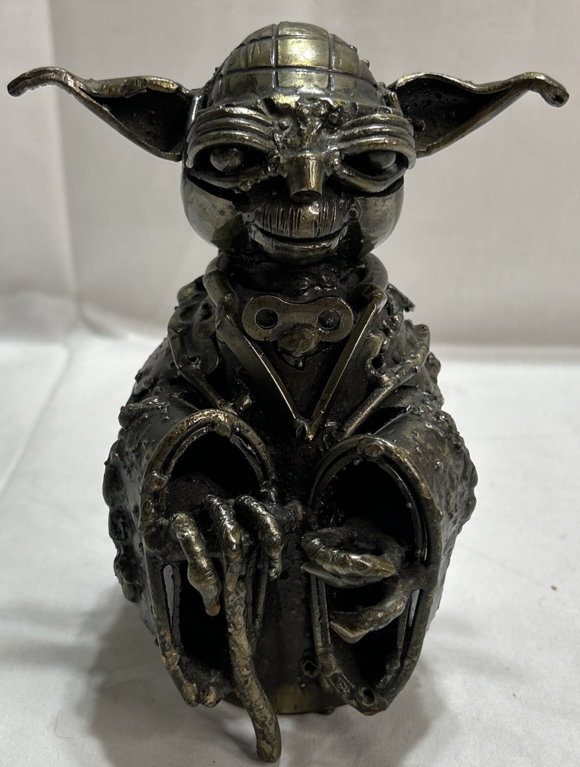 Yoda Star Wars Metal Figurine Sculpture, 3D Effect,