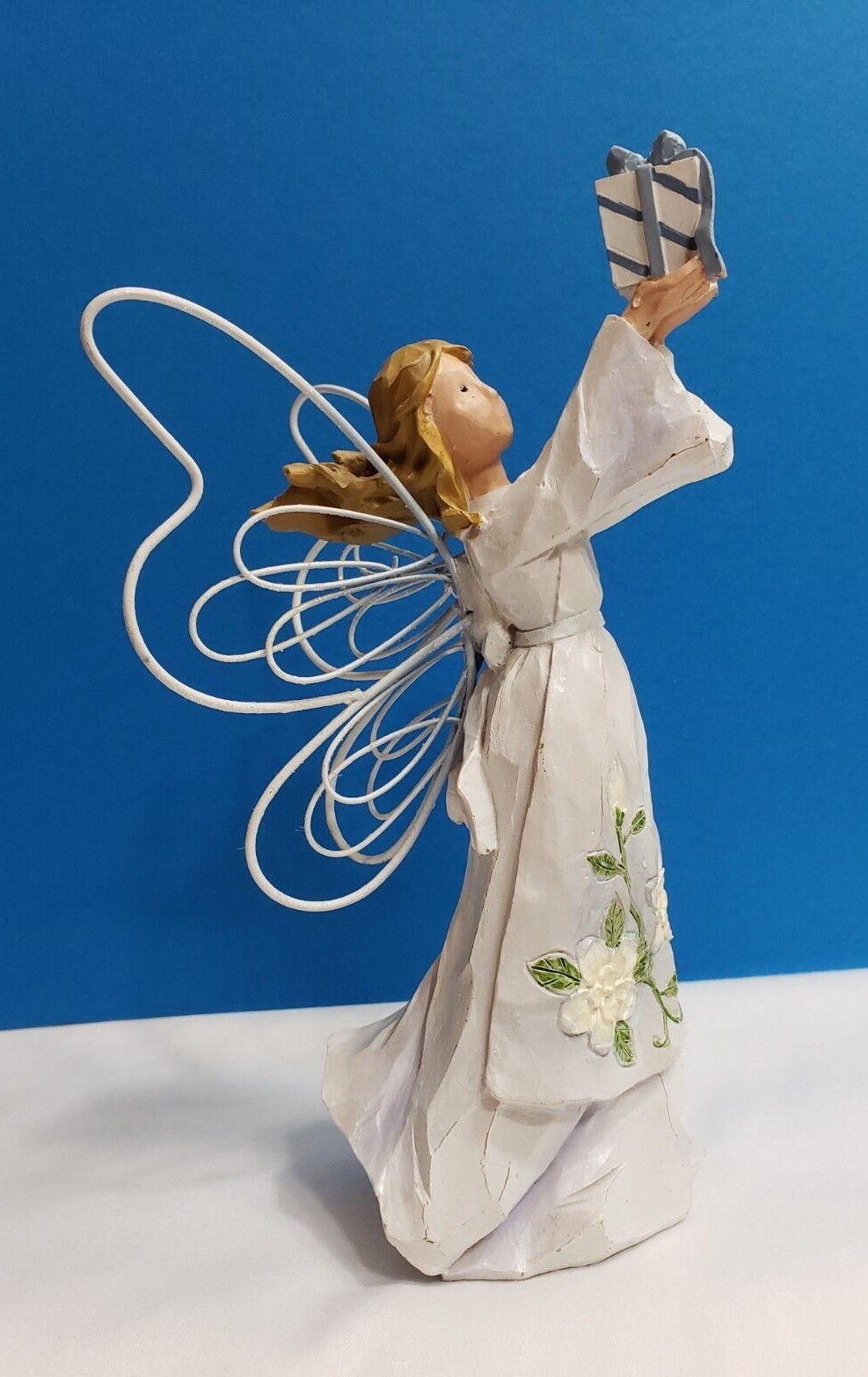 Angel Accents “Sharing Is Caring” Figurine #74703 By Roman Inc 2001