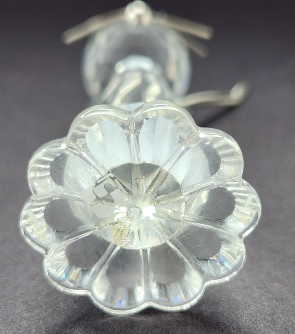 Swarovski Crystal Cat Figurine-Faceted Crystal-Metal tail & whiskers-beaded eyes