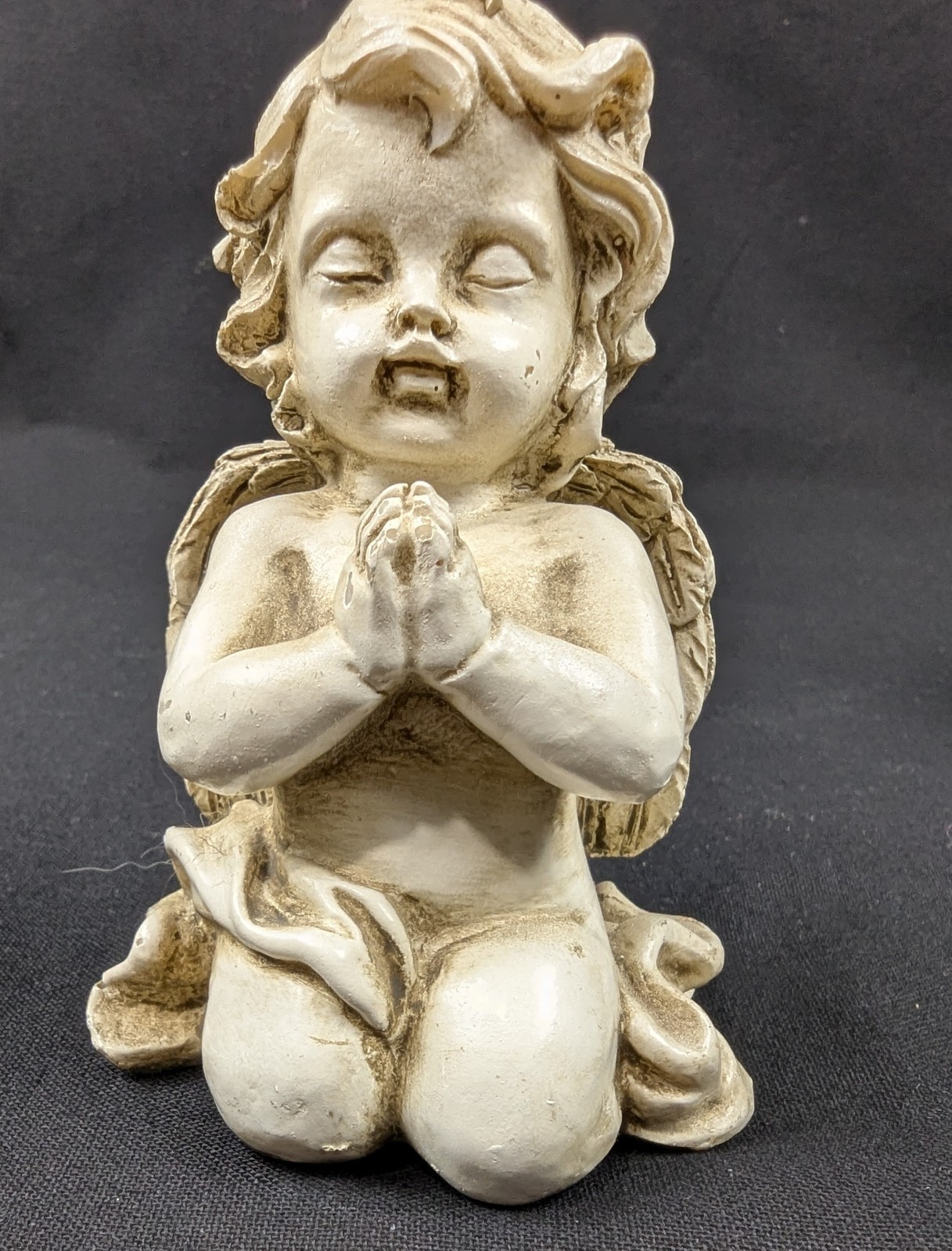 Resin Cherub Angel figurines Set of 2 Kneeling Praying 4″