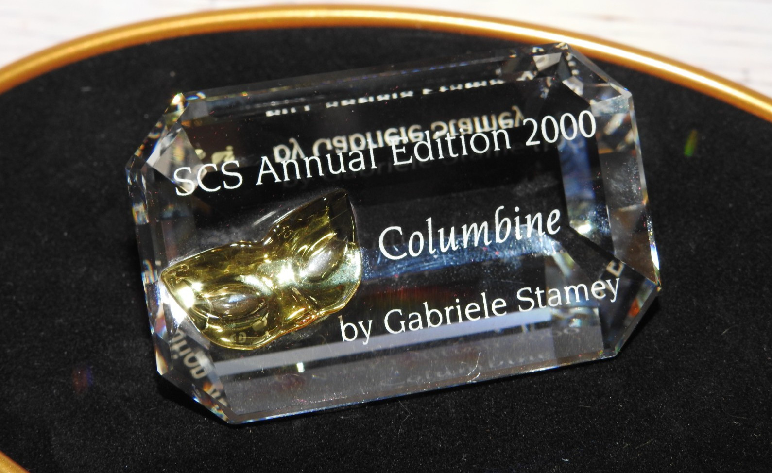 Swarovski Crystal 2000 Columbine Plague By Gabrielle in Stamey Box