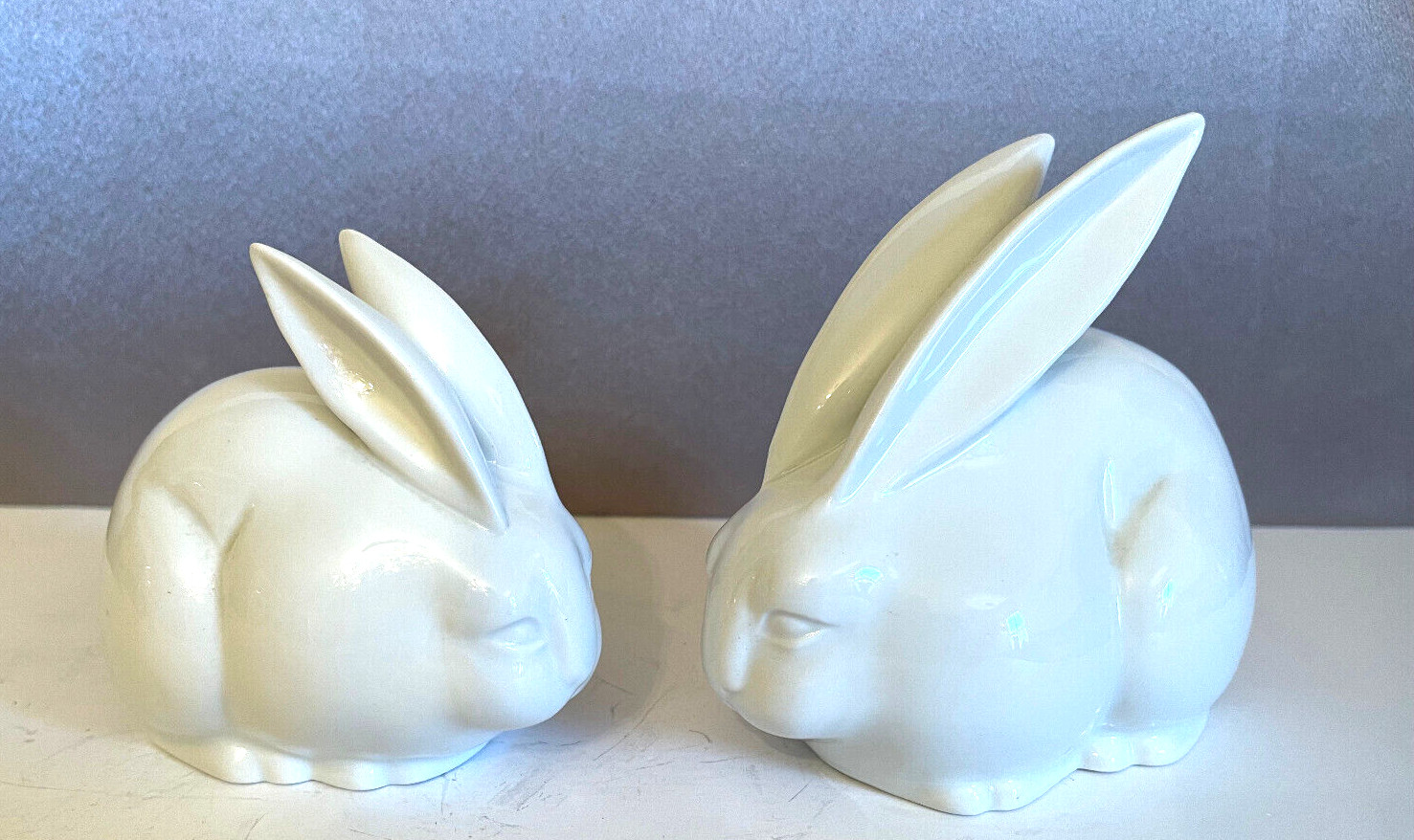 Vintage Pair of White Porcelain Bunny Rabbits. LG – 5″ SM 4 1/8″