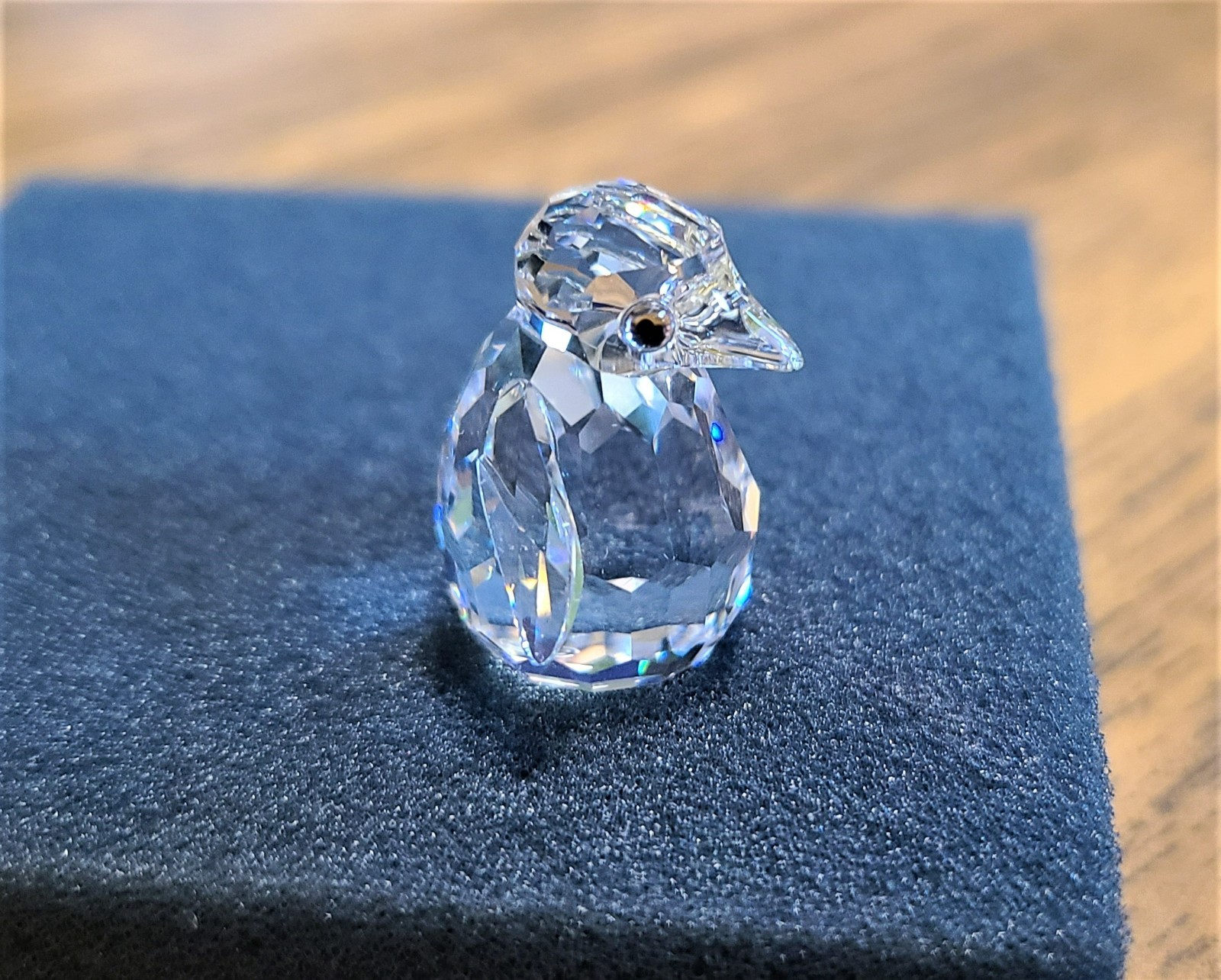 🐧Swarovski Crystal MINI (1 In.) Baby Penguin Figurine, w/ Iridescent Eyes, Logo