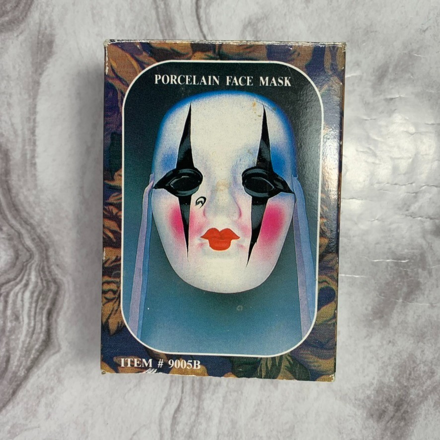 Vintage Painted Porcelain Face Mask Wall Hanging Decor Red Lips New, 3″x4″