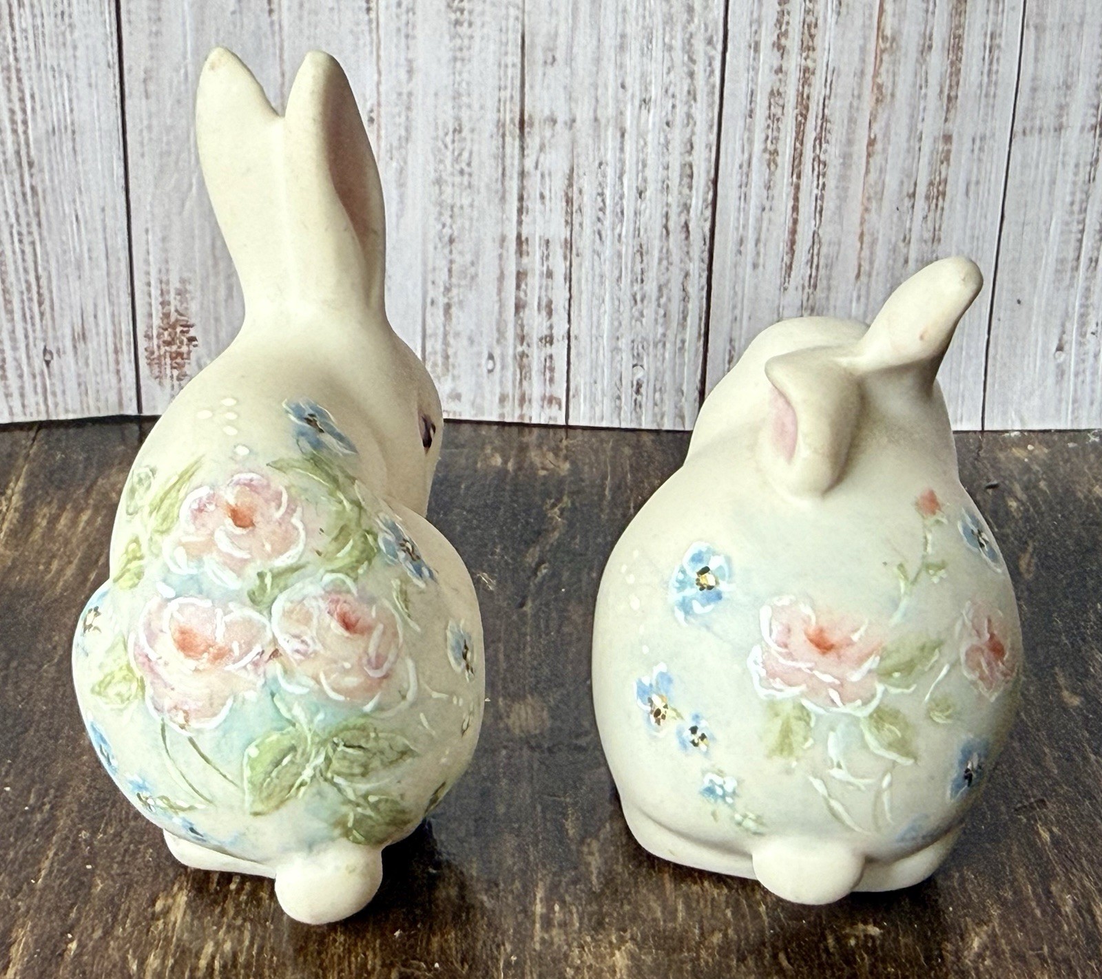 Vintage Hand Painted Floral Ceramic Bunny Rabbit Figurine 2” Signed Edythe B