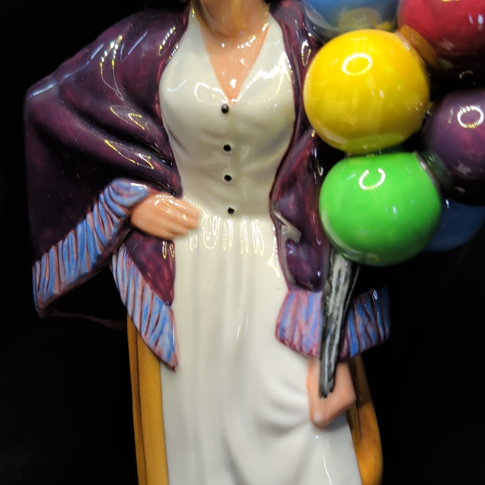 Royal Doulton Balloon Lady HN2935 Figurine Peter A Gee 1983 Hand Painted England