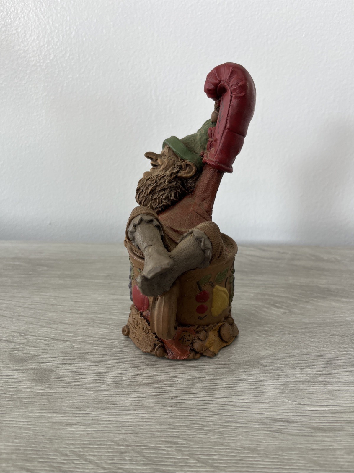Tom Clark Gnome “PUNCH” Boxing Glove 1993 Carin Studio Wet Signed Figurine #42