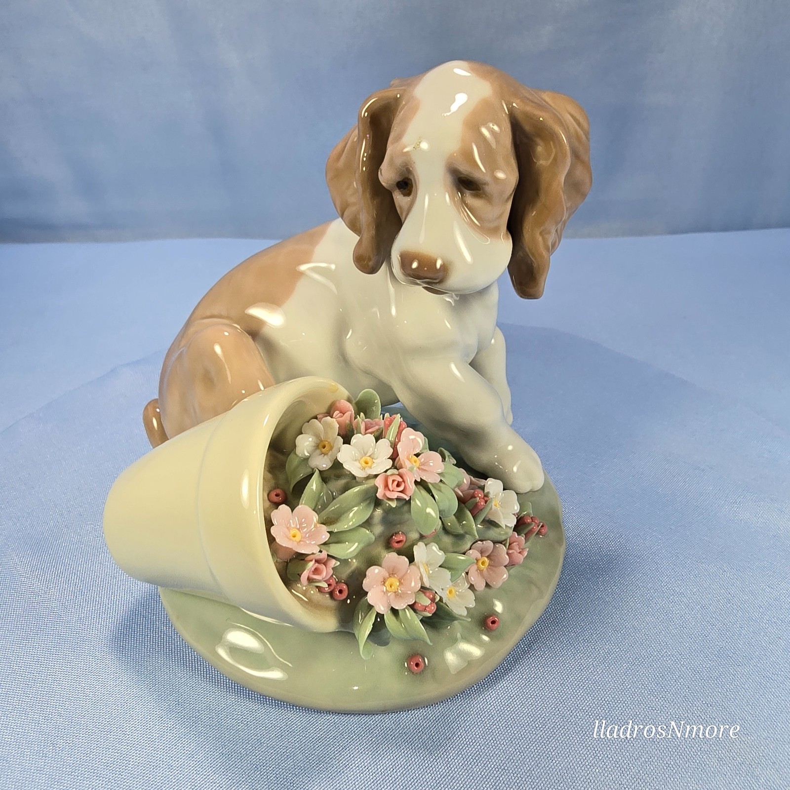 Lladro #7672 It Wasn’t Me NO DAMAGE Lladro 7672 It Wasn’t Me 1998 Society Piece