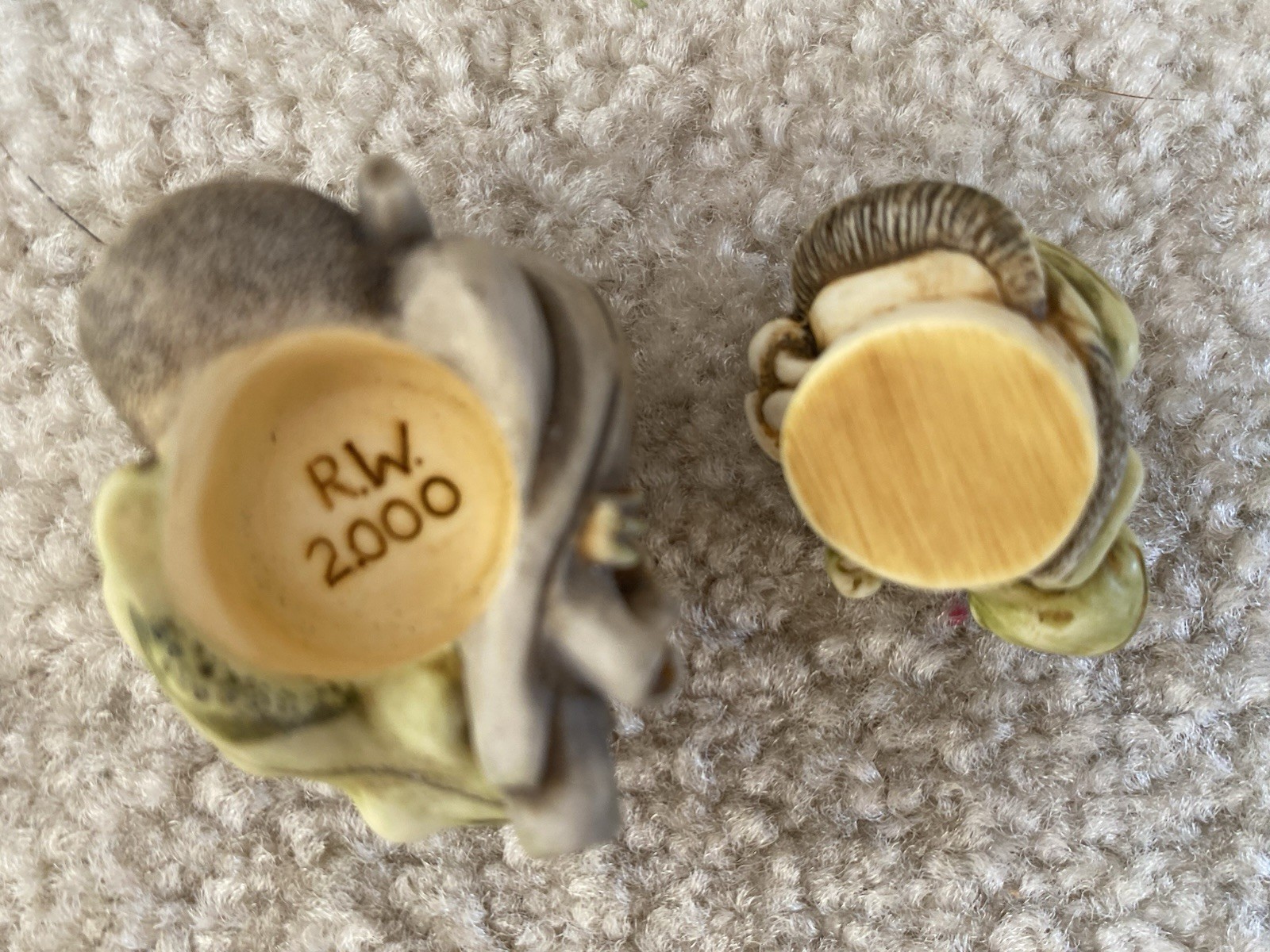 Harmony Kingdom Lover’s Leap Frogs on Mushrooms Figurine Trinket Box FREE SHIP