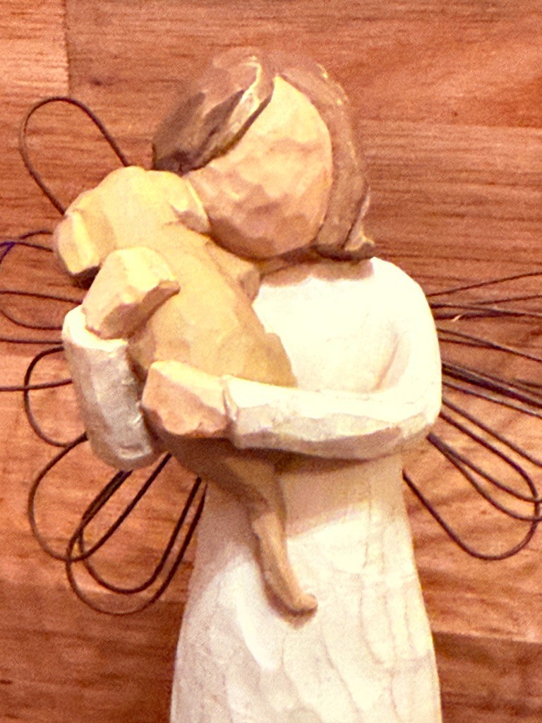 Willow Tree Angel of Friendship & Angel of Freedom Figurine Bundle – Lot of 2