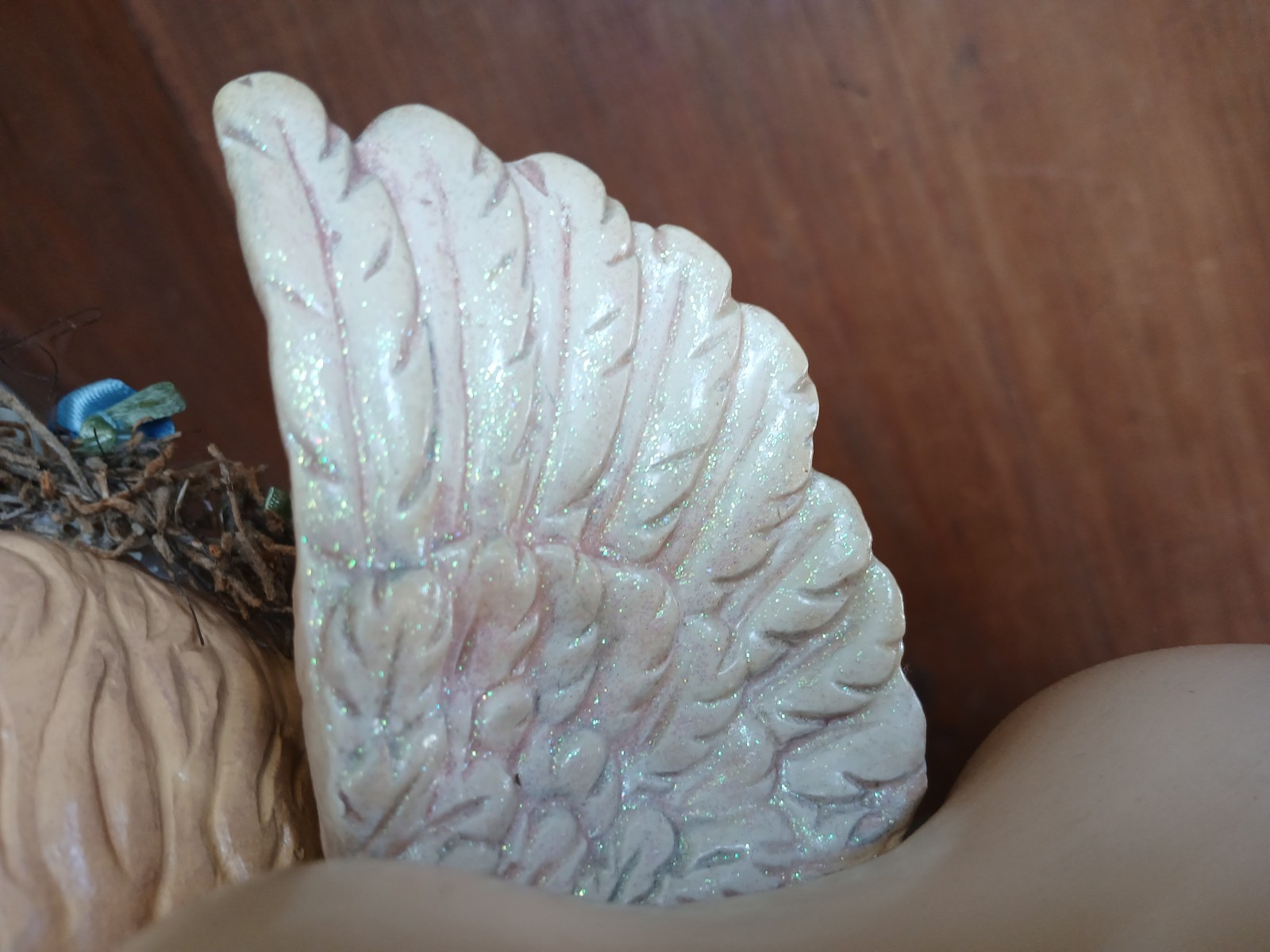 VTG SCIOTO CERAMIC HAND PAINTED ANGEL CHERUB LAYING DOWN STATUE FIGURINE