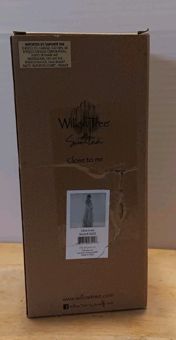 Demdaco Willow Tree Close To Me Sculpted Hand-Painted Figure Collectible