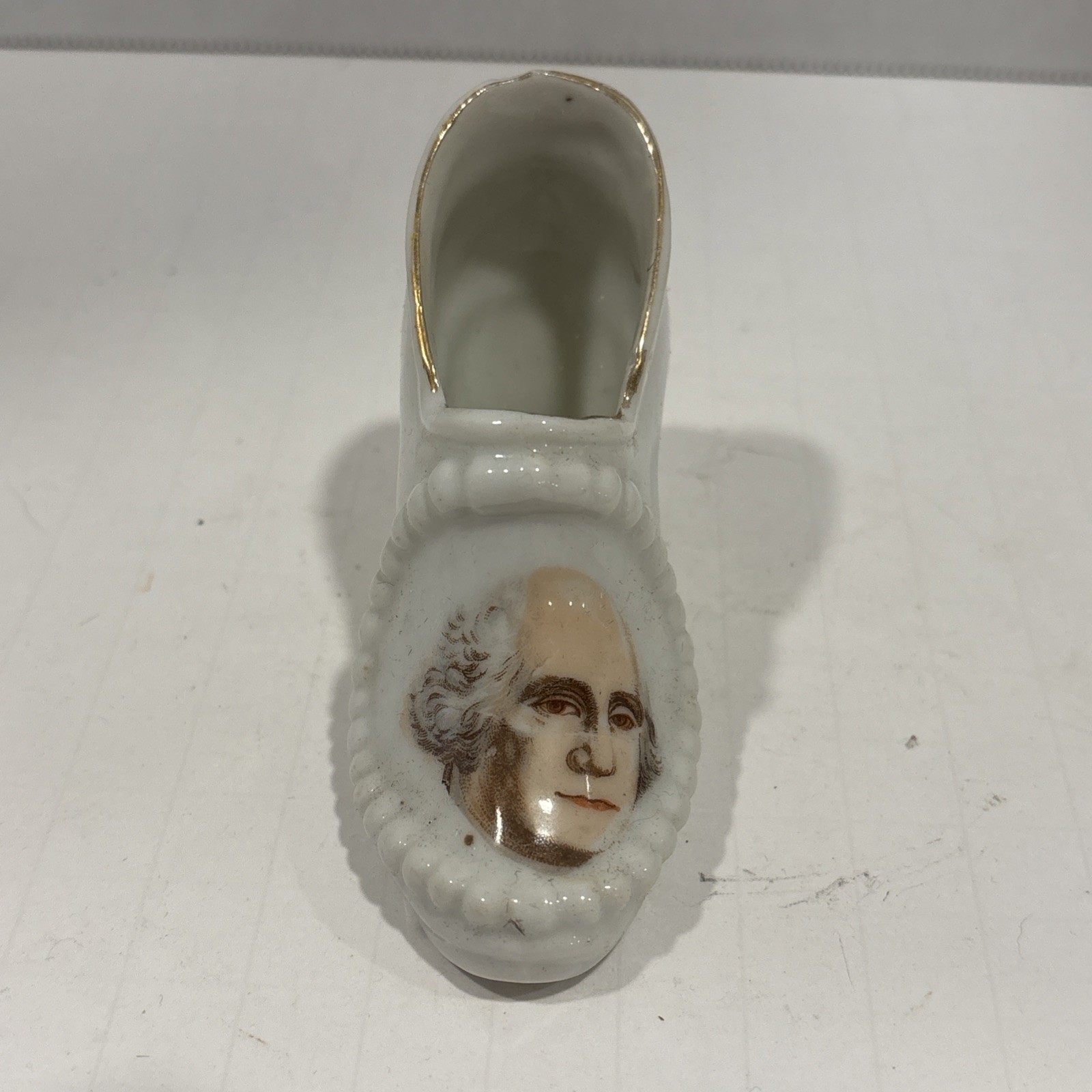Vintage George Washington Porcelain Shoe Figurine Souvenir Occupied Japan 02027