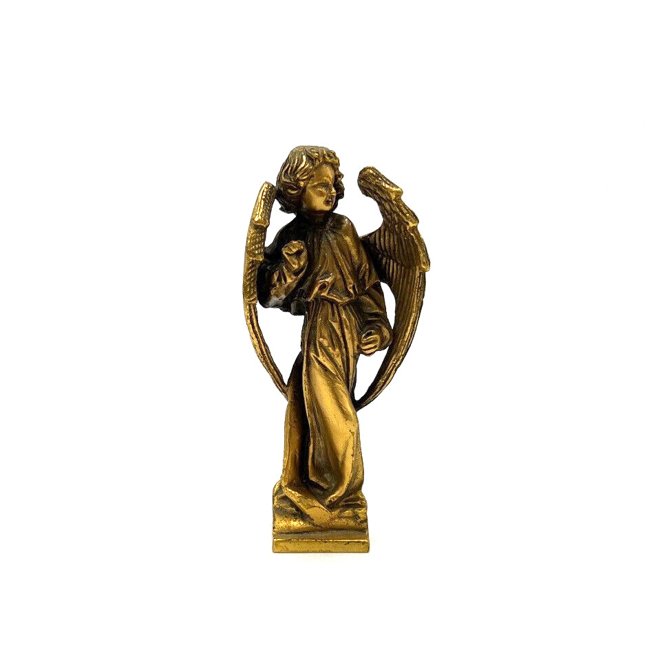 The Metropolitan Museum of Art Figure of an Angel (13th century reproduction)