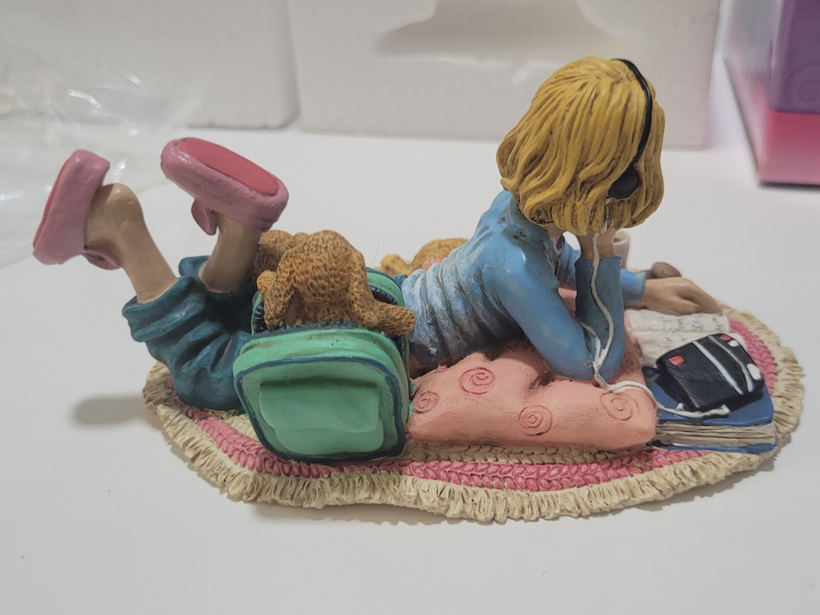 Girls Rule “Hanging Out” Study Session Resin Figurine Kurt S Adler NIB Rare!