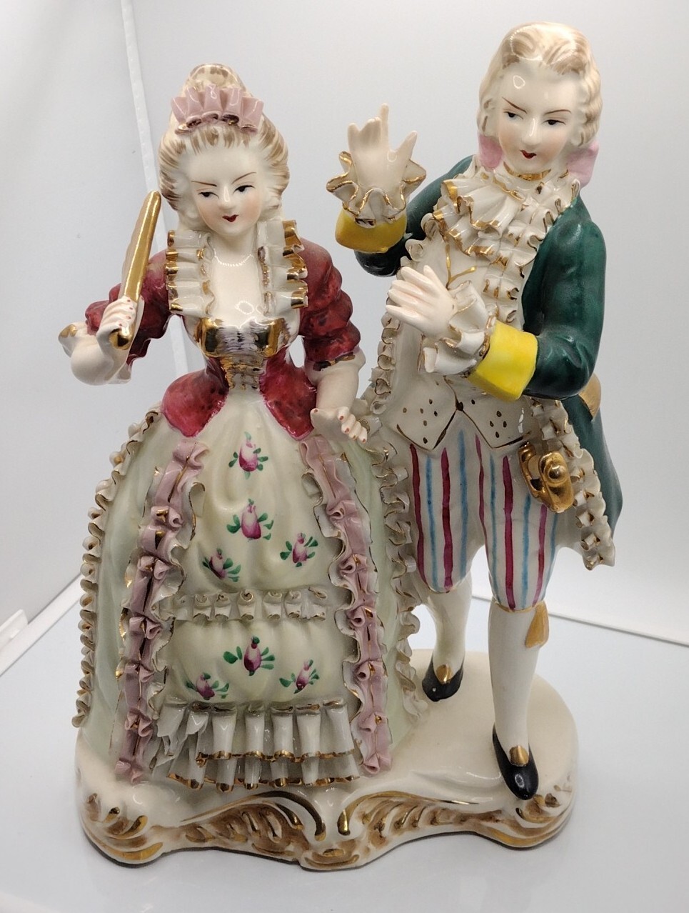 Vintage MOJAE Victorian Renaissance Couple 9″ Tall