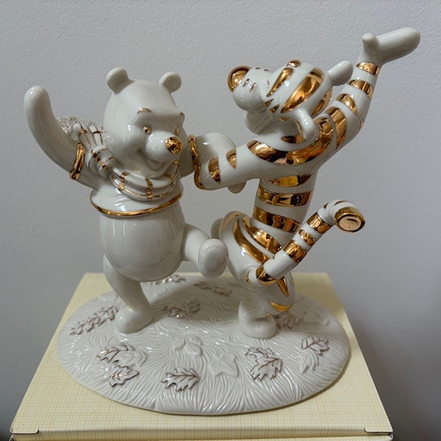 Lenox Disney Winnie the Pooh and Tigger A Slendiferous Dance New In Box Second