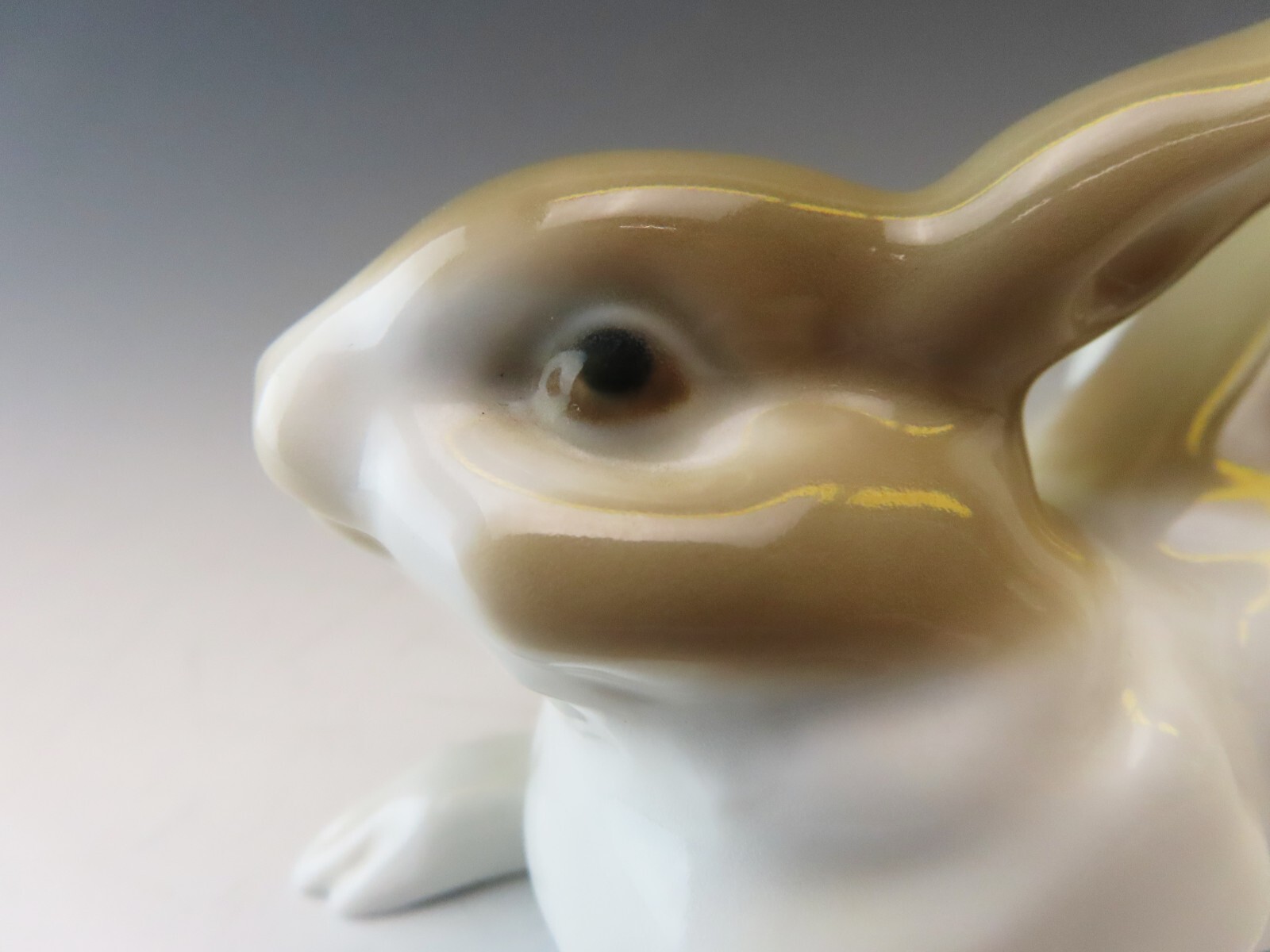 Lladro Long Rabbit by Fulgencio Garcia 1958-1960 5 3/4″ long impressed mark