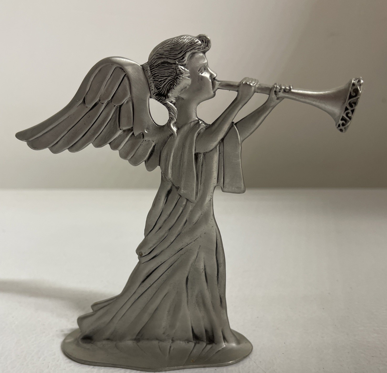 Herald Angel Figurine Trumpet Christmas Figurine 5” VTG Seagull Pewter Horn