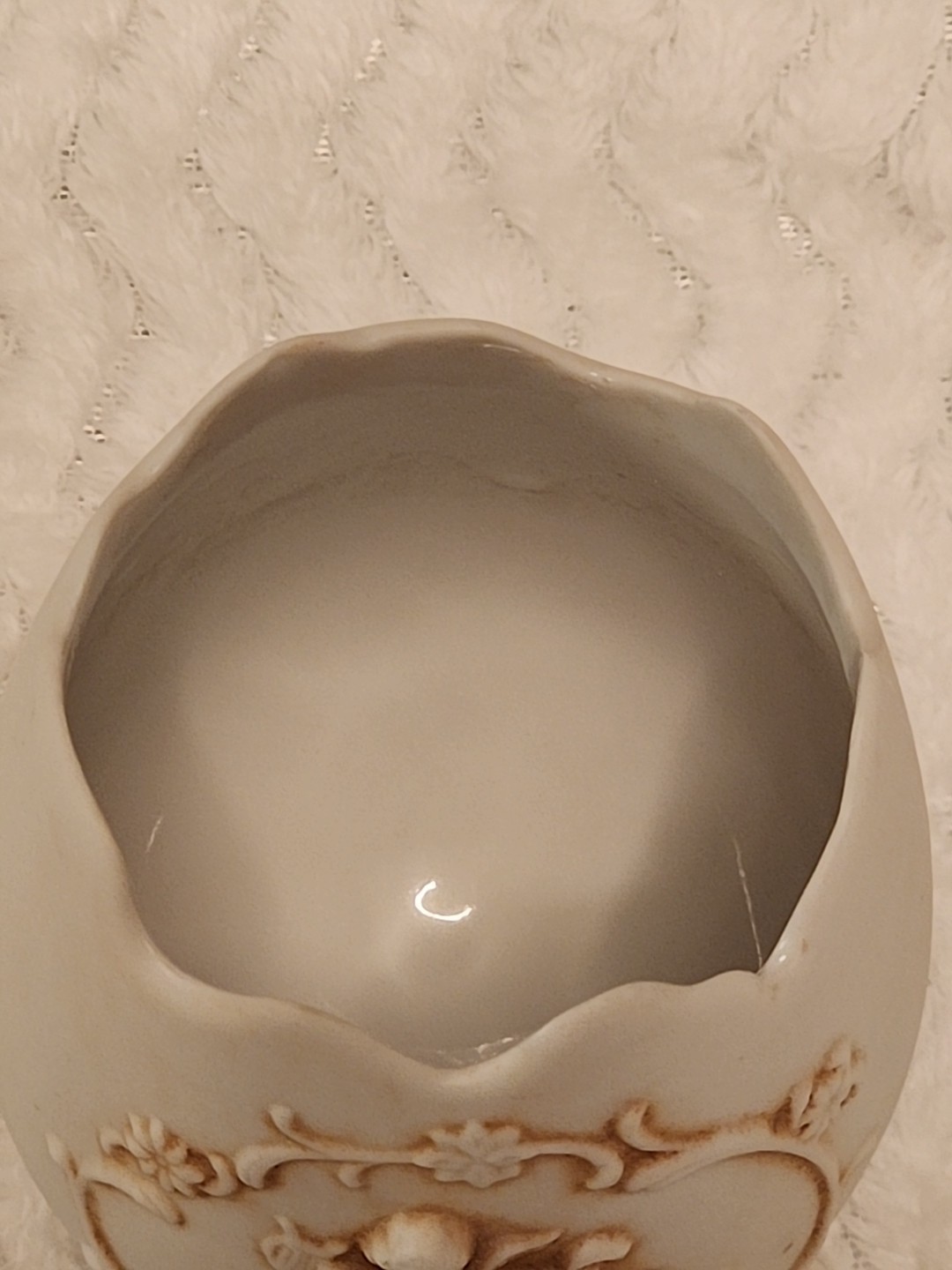 3 Footed Cracked Egg Lefton Japan #723 Angels Cherub Porcelain Vase