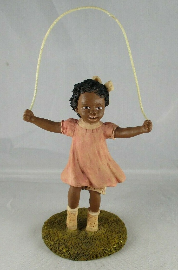 1991 ENESCO MARTHA HOLCOMBE FIGURINE “SUZI” MISS MARTHA’S COLLECTION Y2