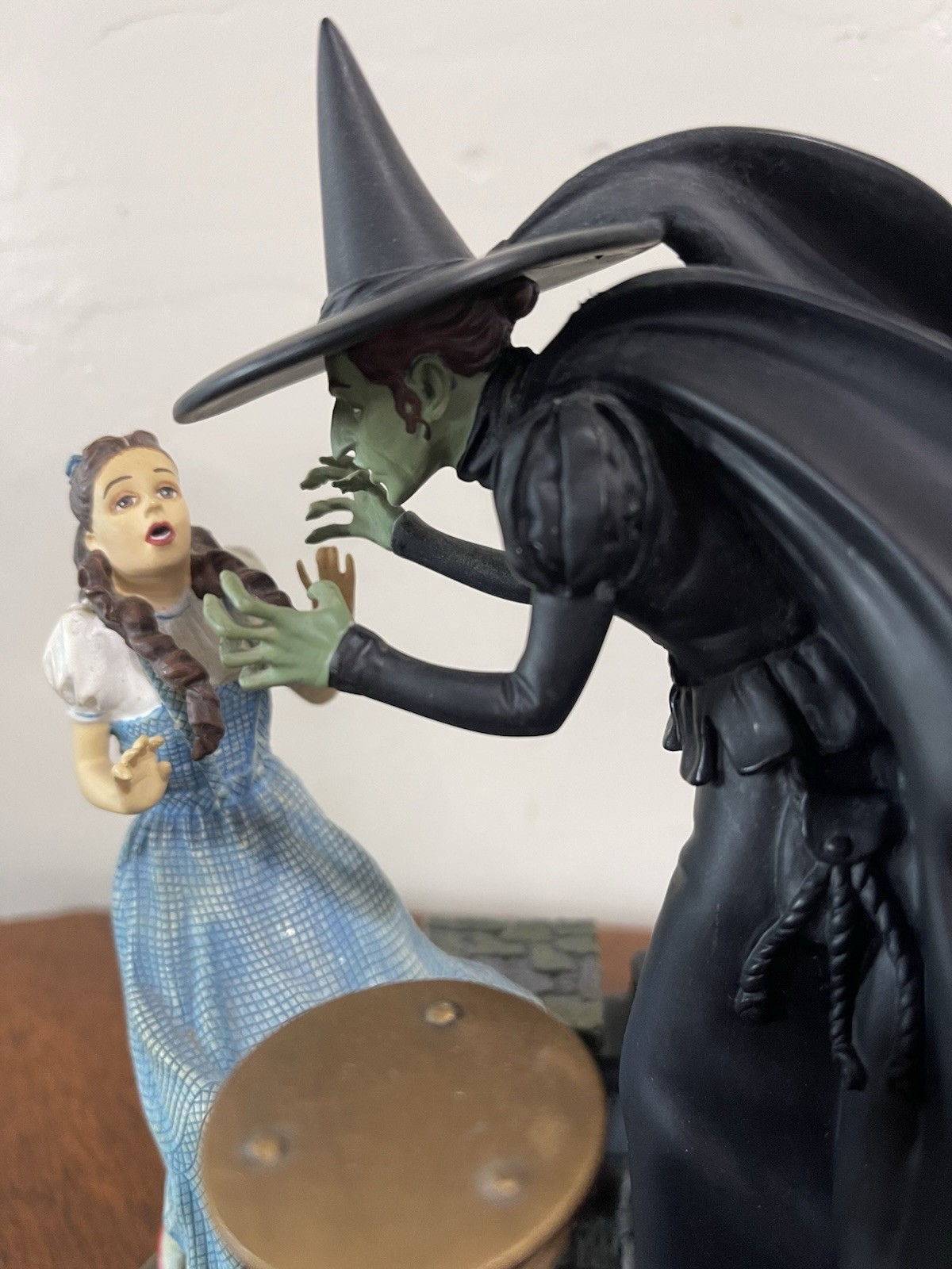 Franklin Mint- Wizard Of Oz- Dorothy’s Final Hour, Removable Hour Glass, w/ COA