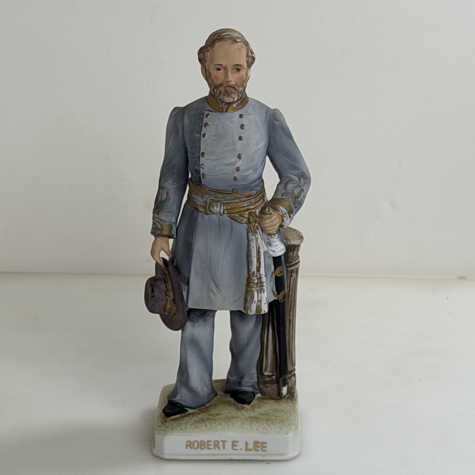 Vintage Lefton Presidents 8.25″ Porcelain Figurine Robert E Lee Civil War Japan