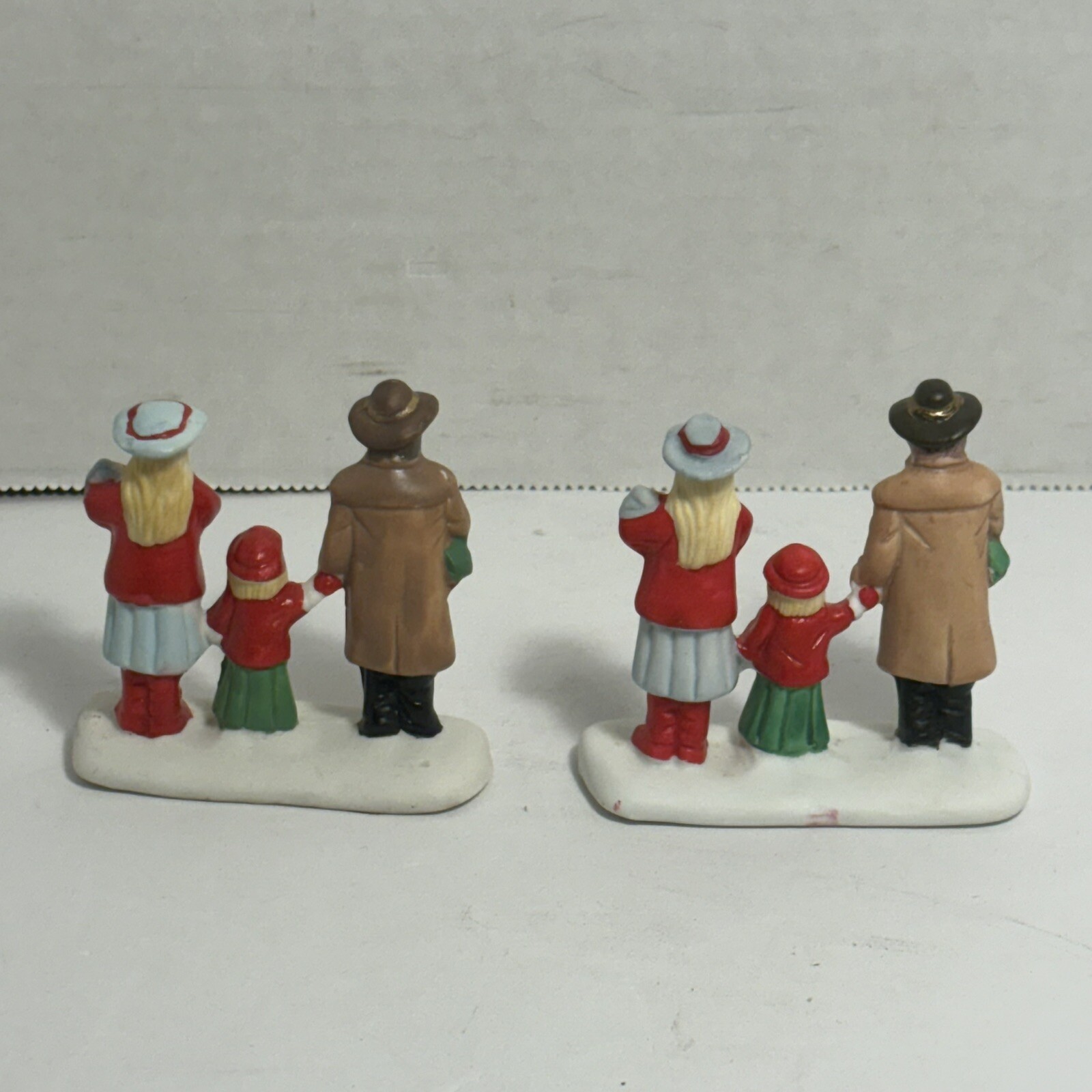 Family Father Mother Child Baby Figurine Miniature Model Train Decor Christmas 2