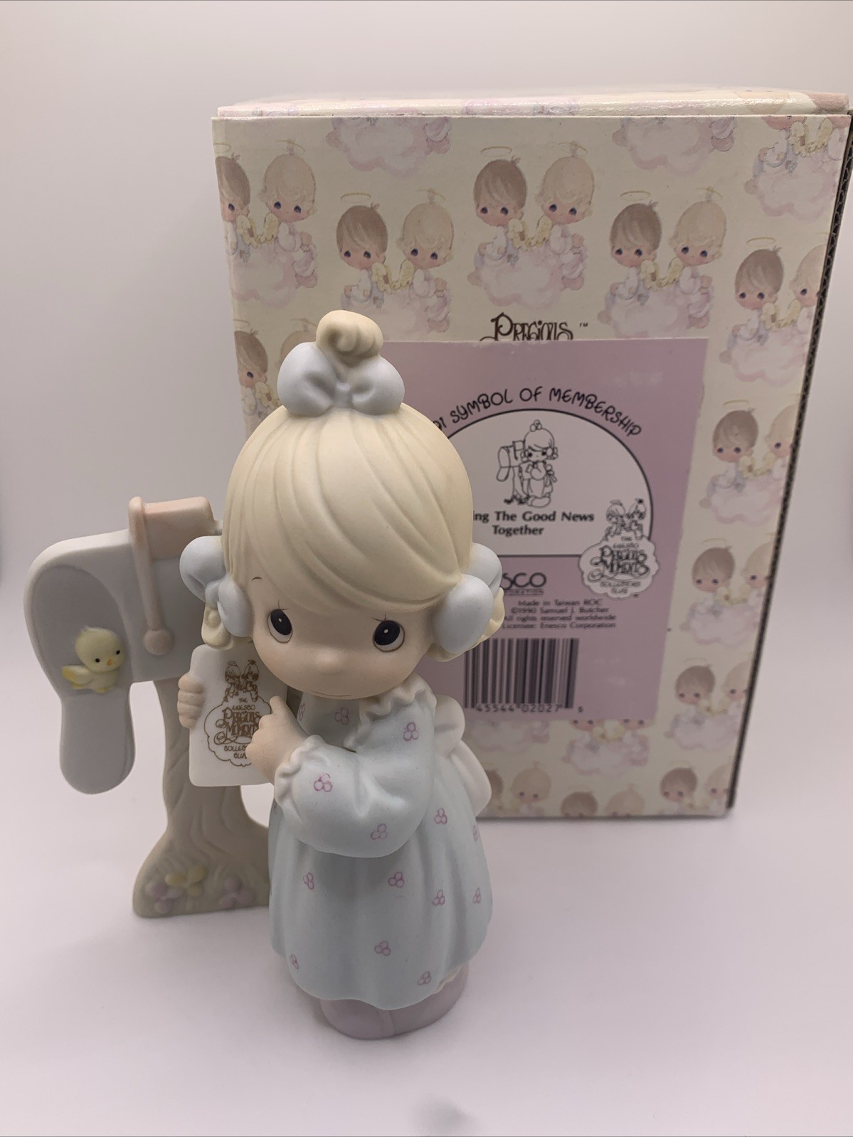 Precious Moments #C0011 – Sharing the Good News Together – Girl at Mailbox