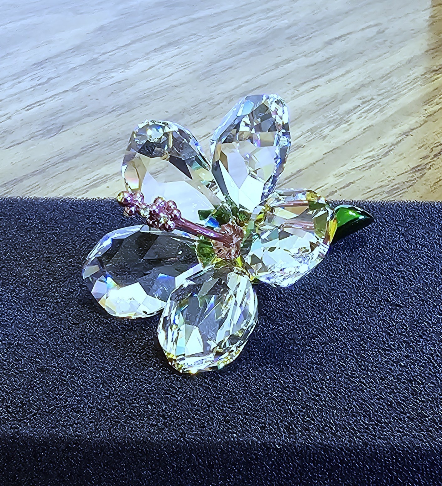 🌺 Swarovski Crystal 2025 “Florere Collection”, Hibiscus Flower Figurine NIB
