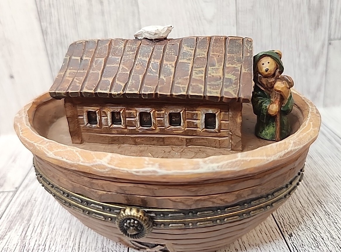 Boyds Bears Enesco Noah’s Great Journey Two by Two Treasure Box Collection