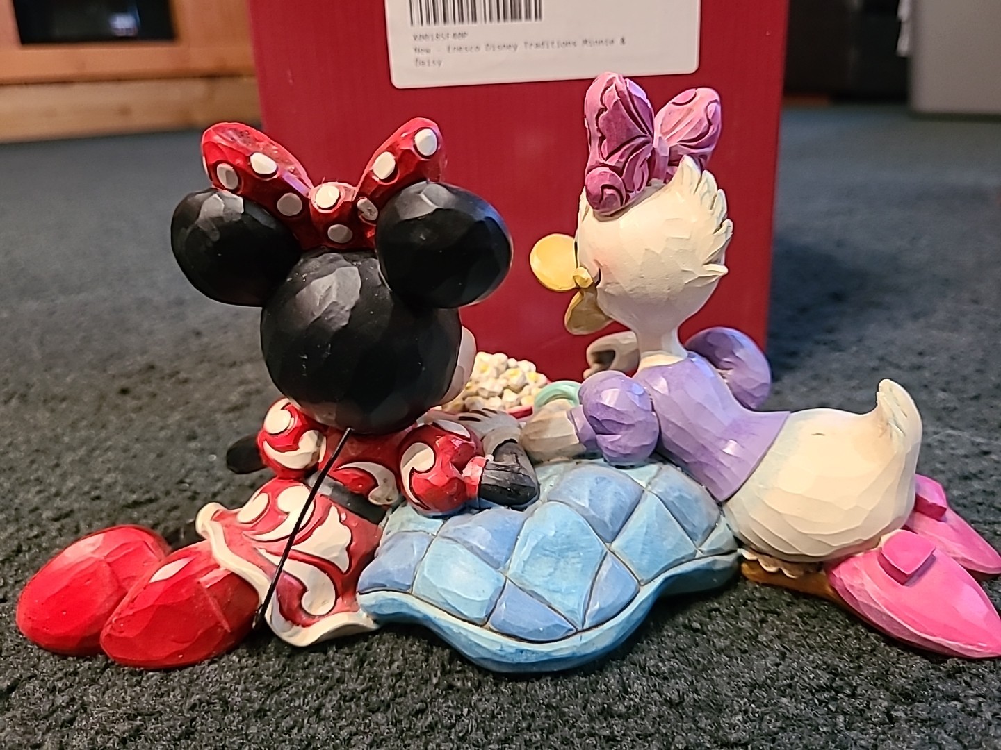 Disney Traditions RETIRED Minnie Mouse and Daisy Duck Figurine, “Girls Night”