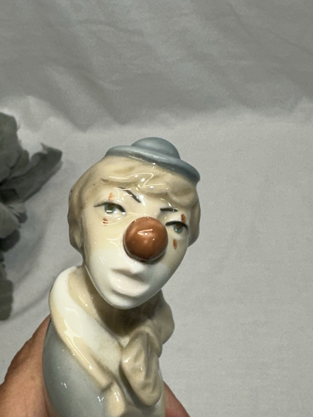 Casades Porcelain Clown Figurine w/Domino & Piano 10 1/2” Made In Spain