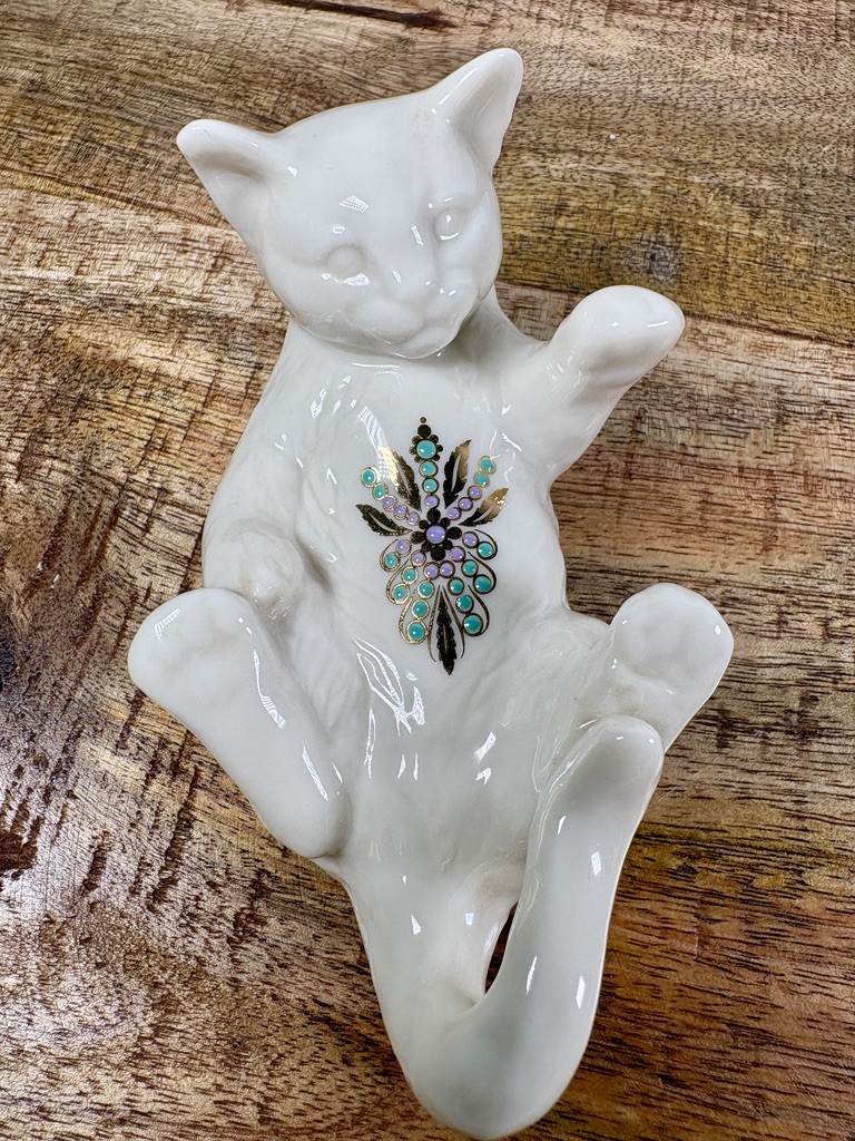 Lenox China Jewels Cat Figurine White Porcelain Jeweled Kitty Made USA Vintage
